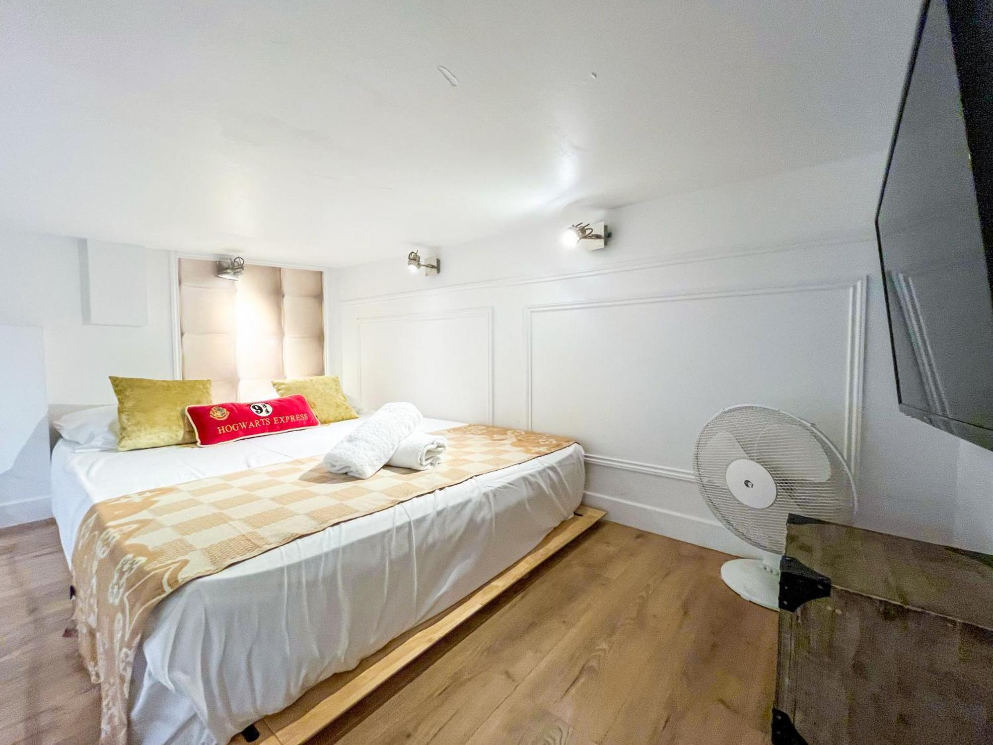 19 Atelier Montorgueil * Parigi